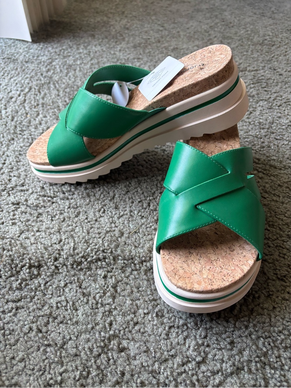 Stunning Green Cross-Strap Sandals – Comfortable & Elegant – New With Tags ($40) - Picture 7 of 7